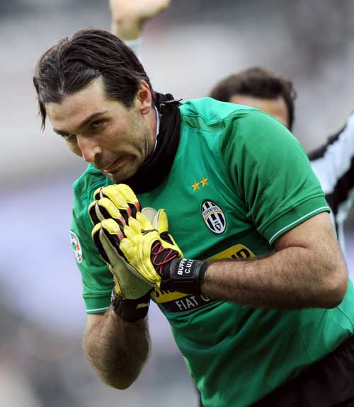 世体：巴萨想年底前获诺坎普1C阶段许可，届时能容纳6.2万人（世体：巴萨力争年内获批诺坎普1C阶段，届时可容纳6.2万人）