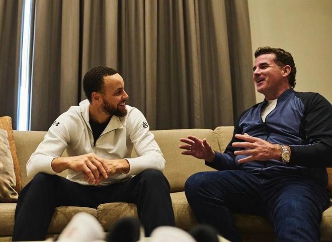 罗体：齐尔克泽愿意加盟罗马，但罗马先租后买报价被曼联拒绝（罗体：齐尔克泽愿投罗马，曼联否决先租后买方案）