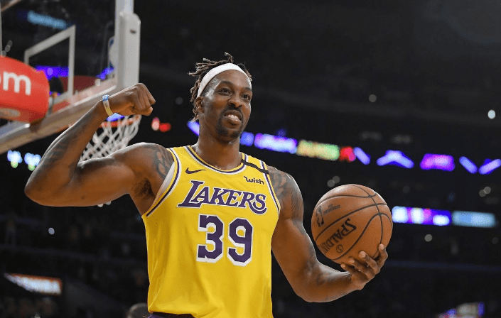 略伦特：若没被西班牙征召我也不难过；我现在享受品葡萄酒（略伦特：即便不入选西班牙队也坦然，如今正享受品葡萄酒的时光）